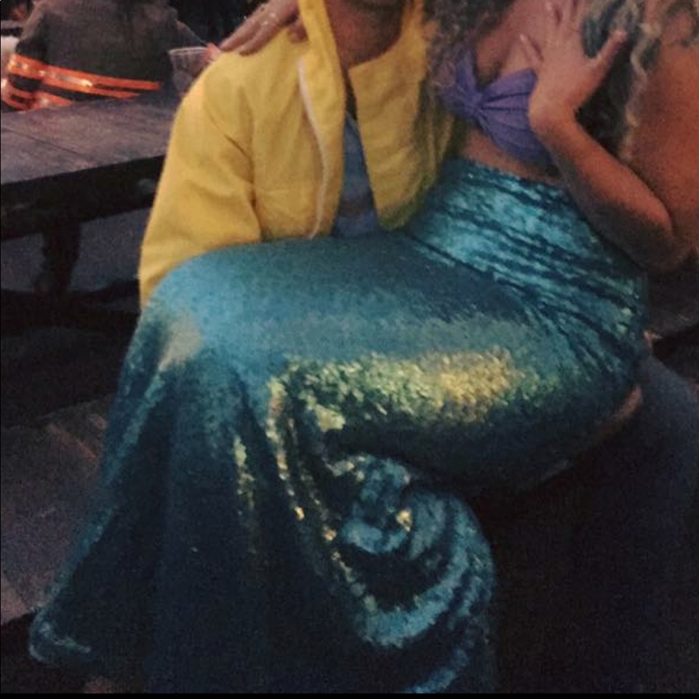 Windsor sequin mermaid Halloween costume skirt - Picture 6 of 7